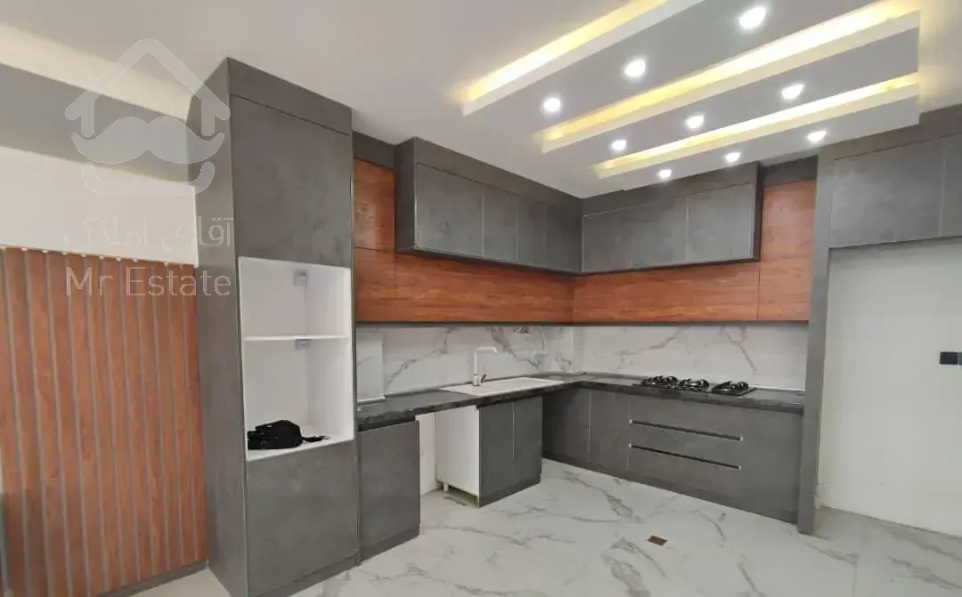 110متر/هاشمیه 8/فرشته/طبقه اول/صفرسازی