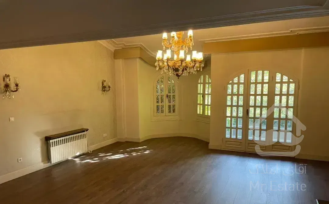 ۳۶۰متر ۴خواب ۱ از ۲ مشرف به باغ