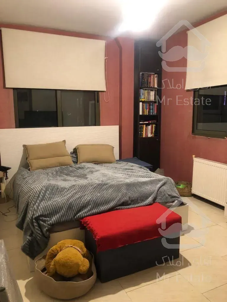 ۷۸متر رو به آفتاب ۹ساله