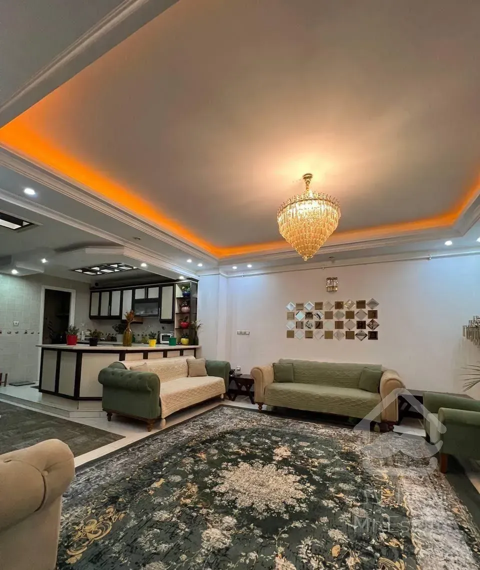 آپارتمان ساحلی خوش نقشه چند قدمی دریا سنددار