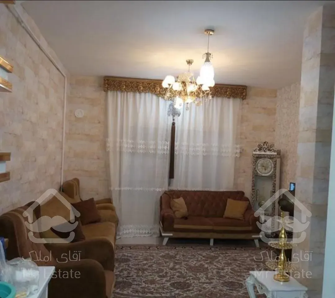 اپارتمان با کلیه وسایل و لوازم بفروش میرسد