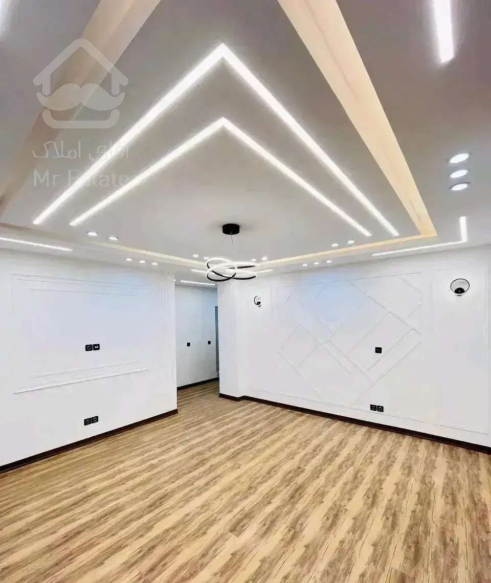 ۶۵متر۲خواب/دیزاین‌شده/سندتک‌برگ/پارکینگ‌سندی