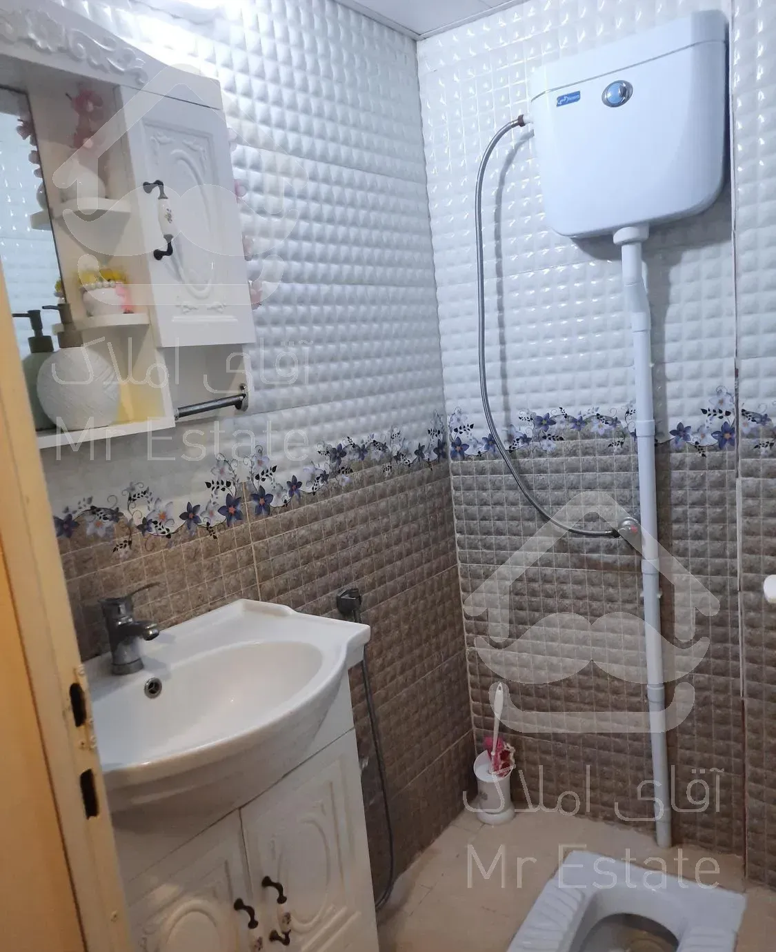 آپارتمان ۷۰ مترمیدان قیام