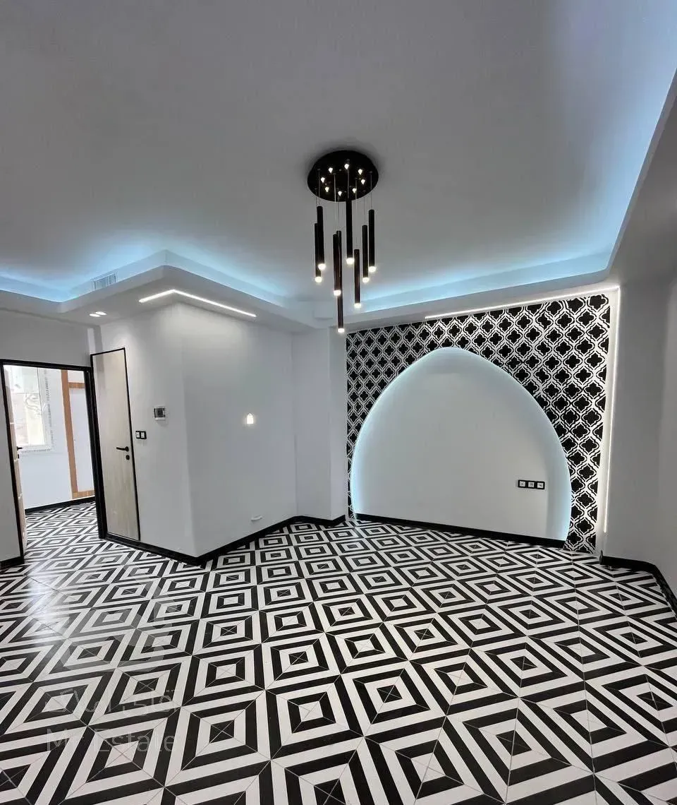 ۴۵متری/غرق نور/وام آماده/پارکینگ سندی/روبه نما