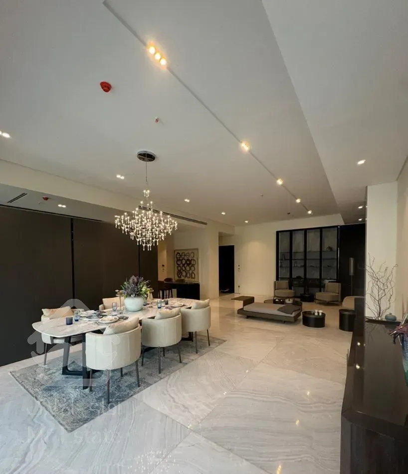 باغ فردوس،۲۵۰-۲۳۵ متر،برج باغ