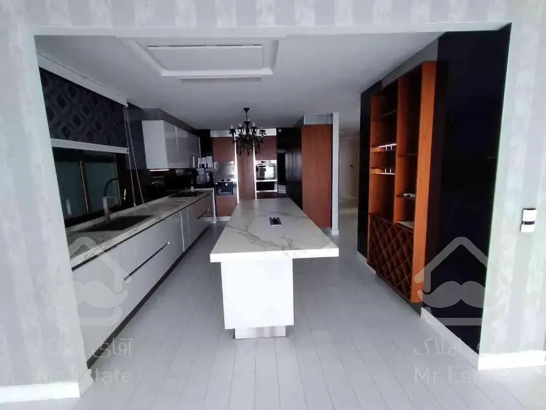 خرید آپارتمان ۳۰۰ متری اجودانیه