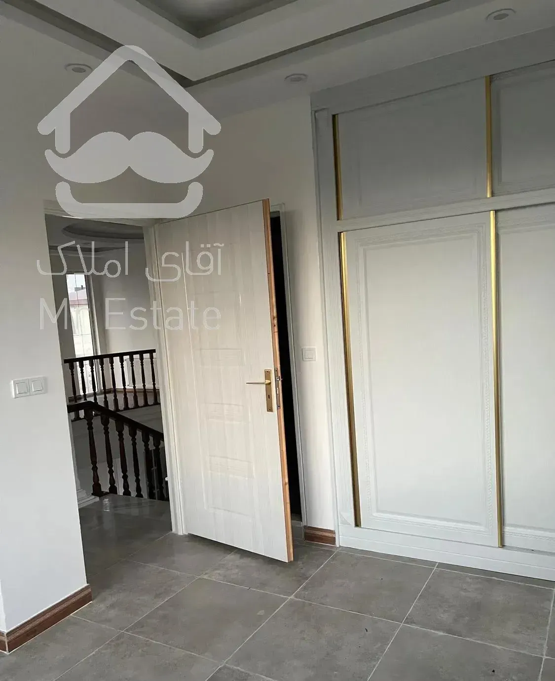 ۳۳۳ متر ویلا نوساز استخردار (برند رامسر)