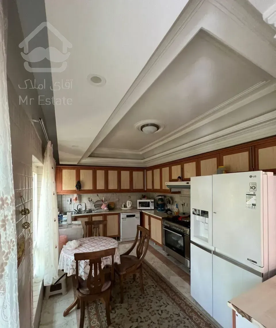 فروش آپارتمان ۱۴۰ متری ۳خواب