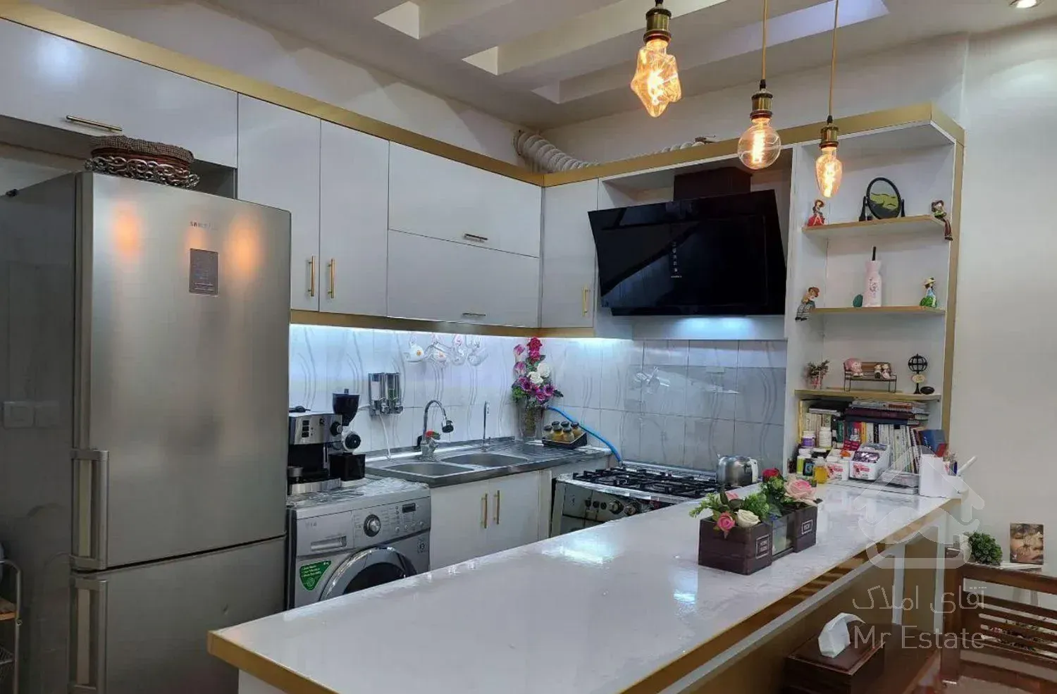 ۶۵متر ( همکف راه جدا) کوچه ۳متری اختصاصی