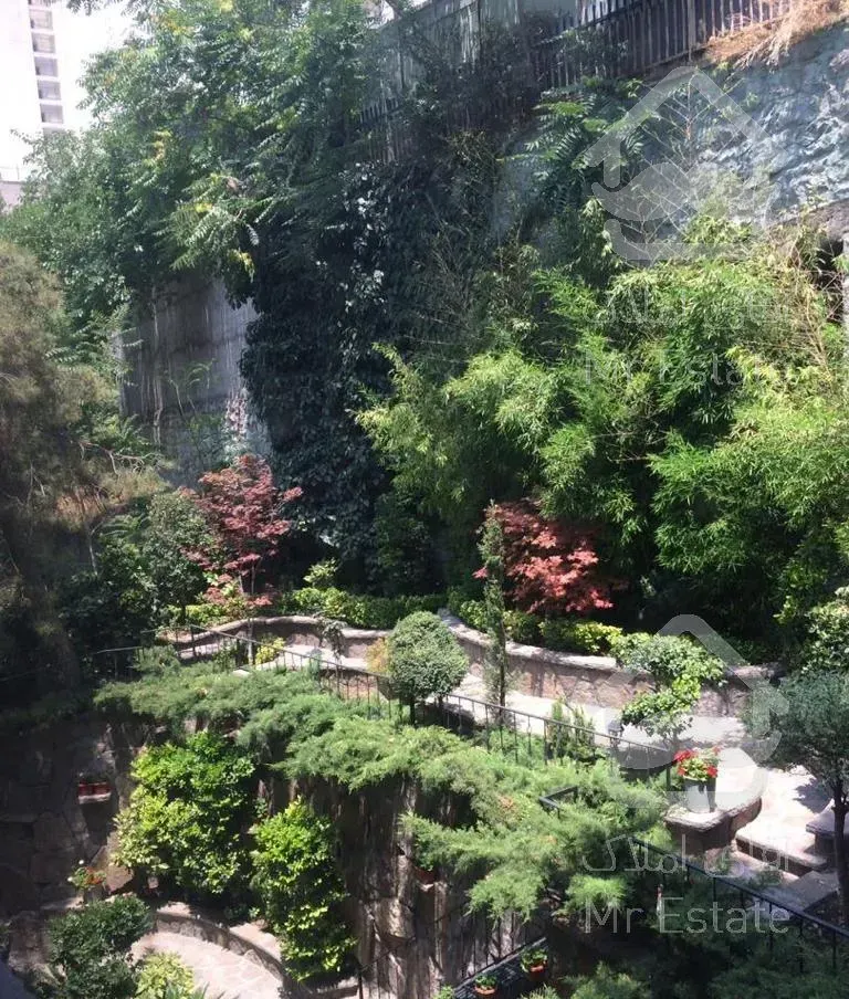 ۲۸۰ متر اجودانیه/پاگرد مجزا