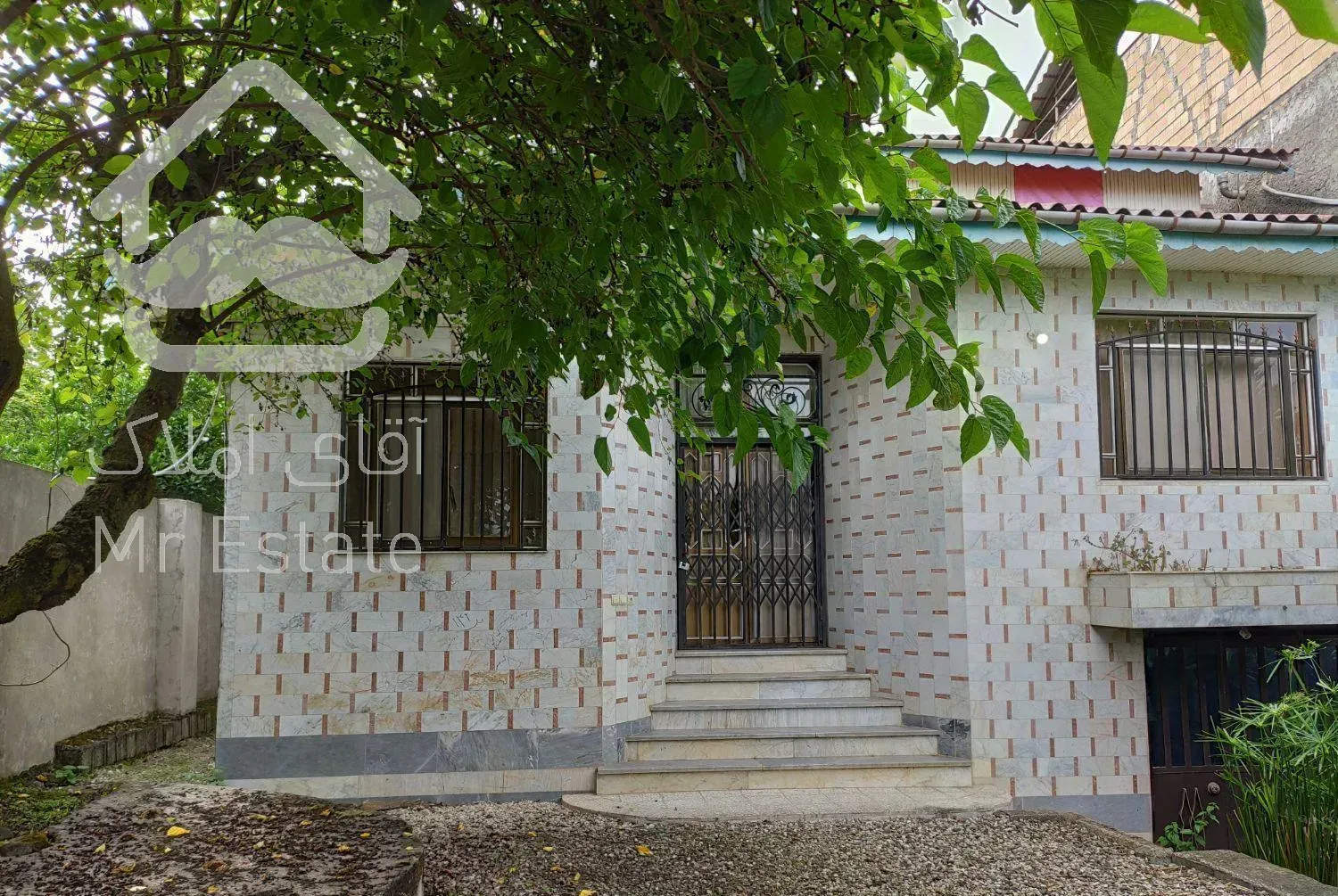 ویلا ۷۰۰ متری