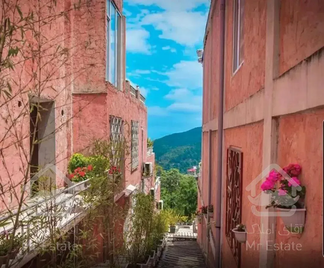 دوخوابه جنگلی جکوزی دار اربکله بام رامسر