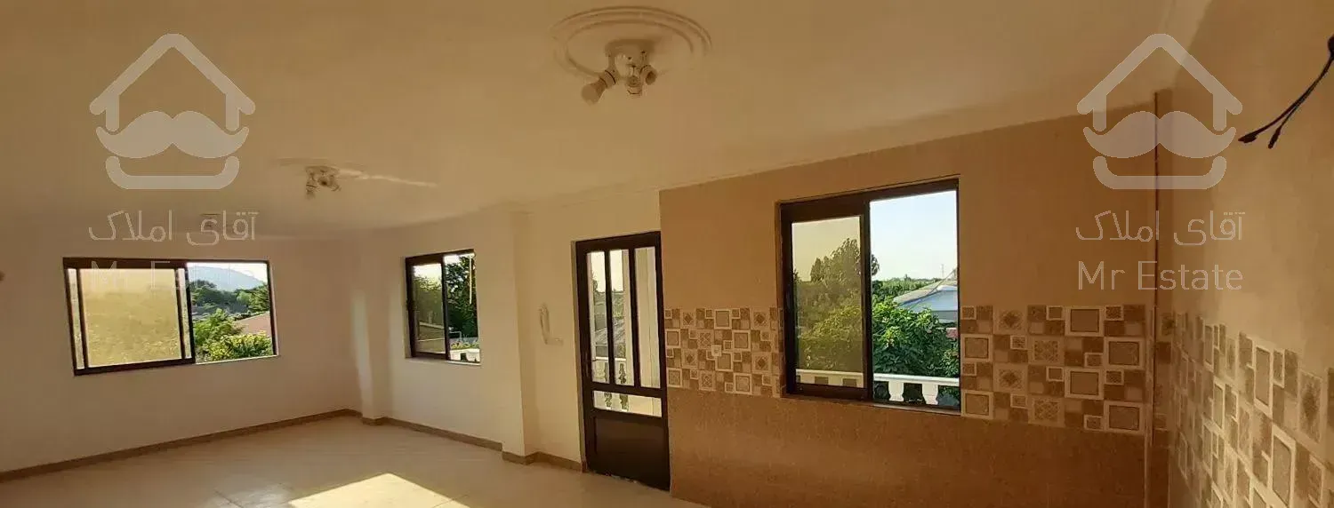 ۳۰۰ متر زمین    ۱۵۵ متر زیر بنا در دو طبقه