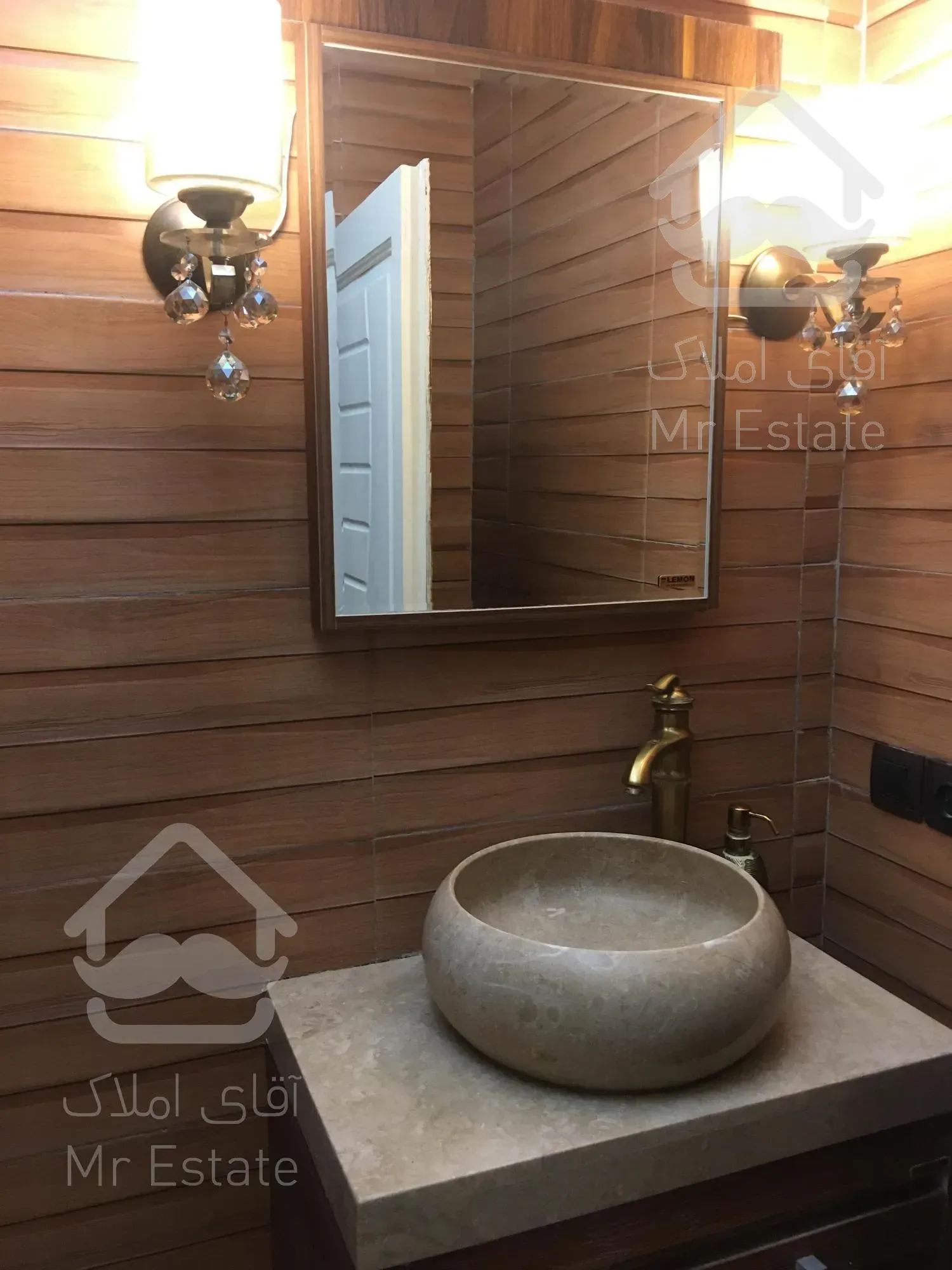 منزل ویلایی ۲ طبقه سوپر زیبا در دهکده المپیک