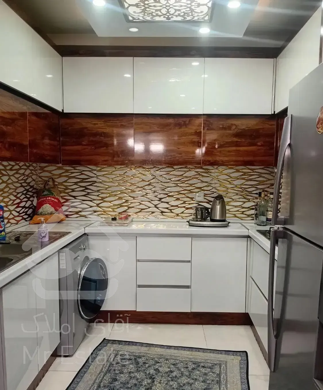 خیابان همدانی ،فروشنده واقعی