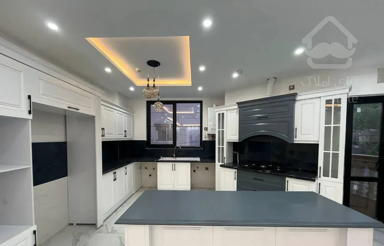 آپارتمان127متری/تک واحدی/دو نبش/اکبری