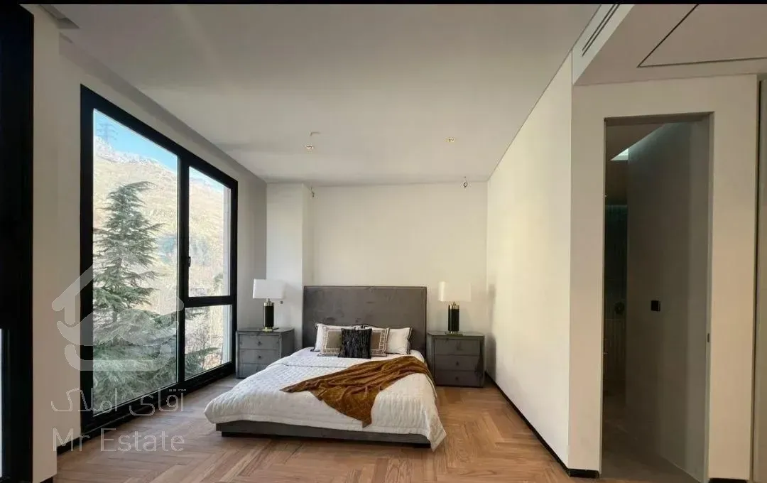 ۱۴۰ متر ۳خواب نوساز کلیدنخورده تک واحدی