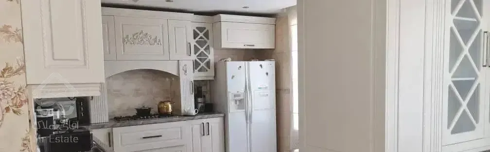 ۱۳۵ متر طبقات بالا لوکیشن بالای مهران ۳ خوابه