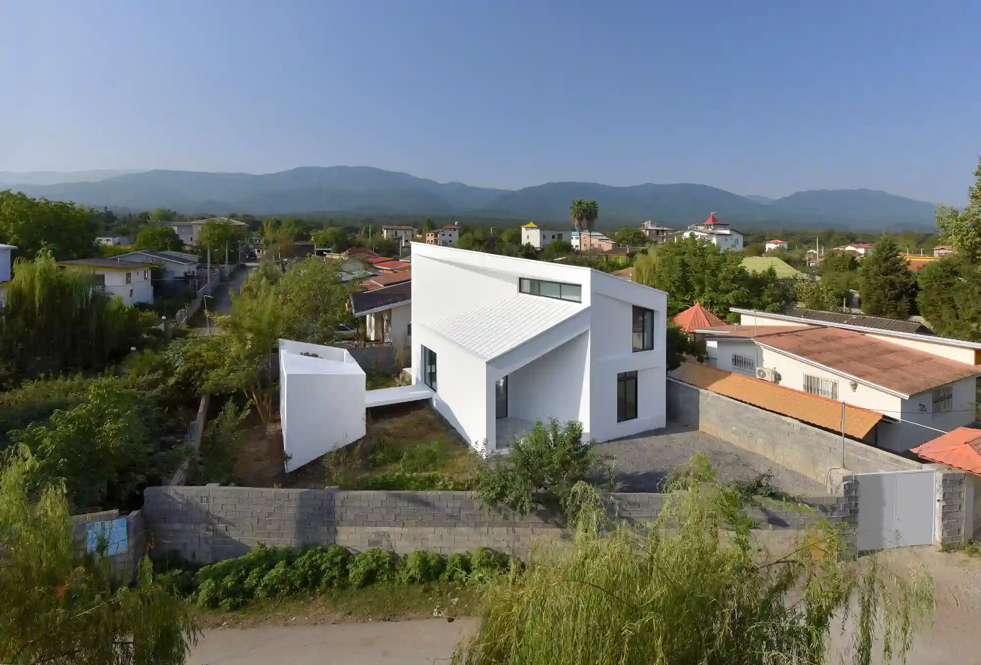 houseImg