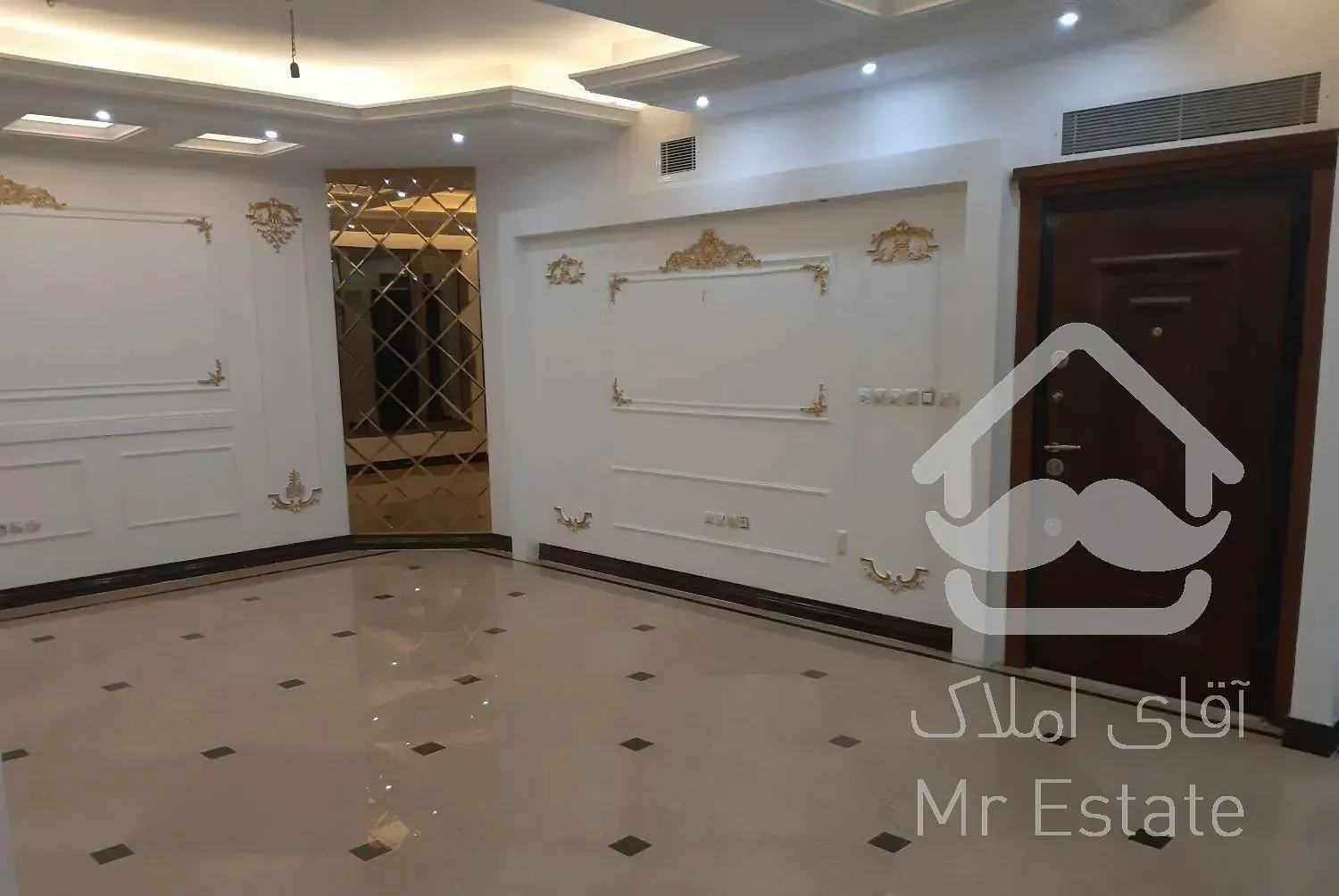 آپارتمان دوخوابه سه سال ساخت با ویو  و پر نور