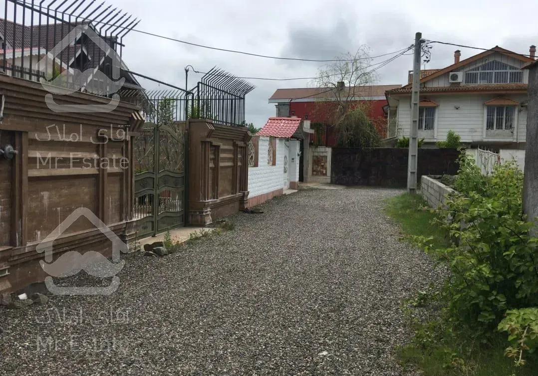 ۳۲۷متر زمین دارای ۲۰۰ متر زیر بنا/ویلا ساحلی/مالک فروشنده