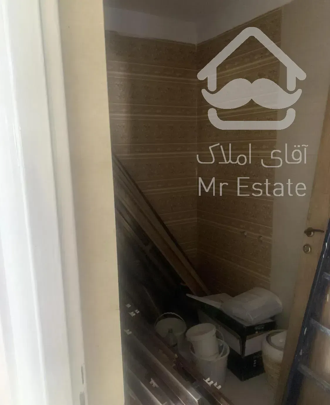 ۶۰ متر تجاری شهرک گلستان منطقه ۲۲ بر بلوار کاج