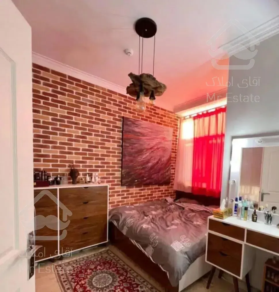 ۸۵متر//۲خواب//تراس بزرگ