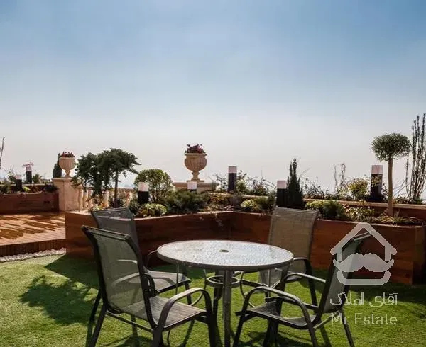 پنت هاوس با استخر اختصاصی و ۱۵۰m تراس*۳۰۰m عظیمیه