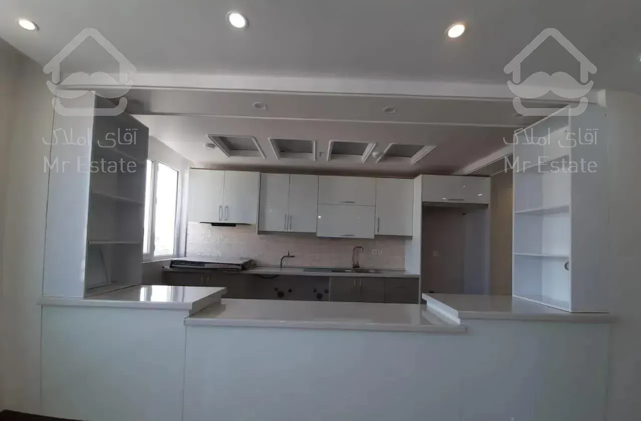 آپارتمان ۸۰ متر ،قابل تهاتر،کارگر جنوبی