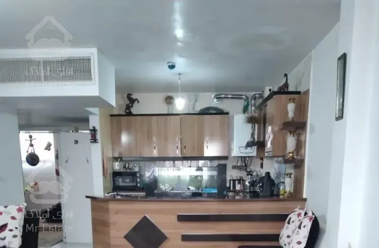 آپارتمان 88 متر مفید سه خواب