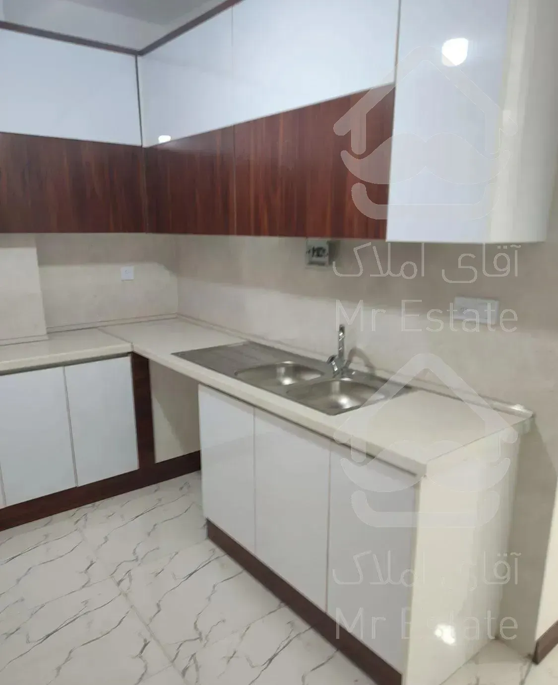 ۶۴متر ۲خوابه فول امکانات