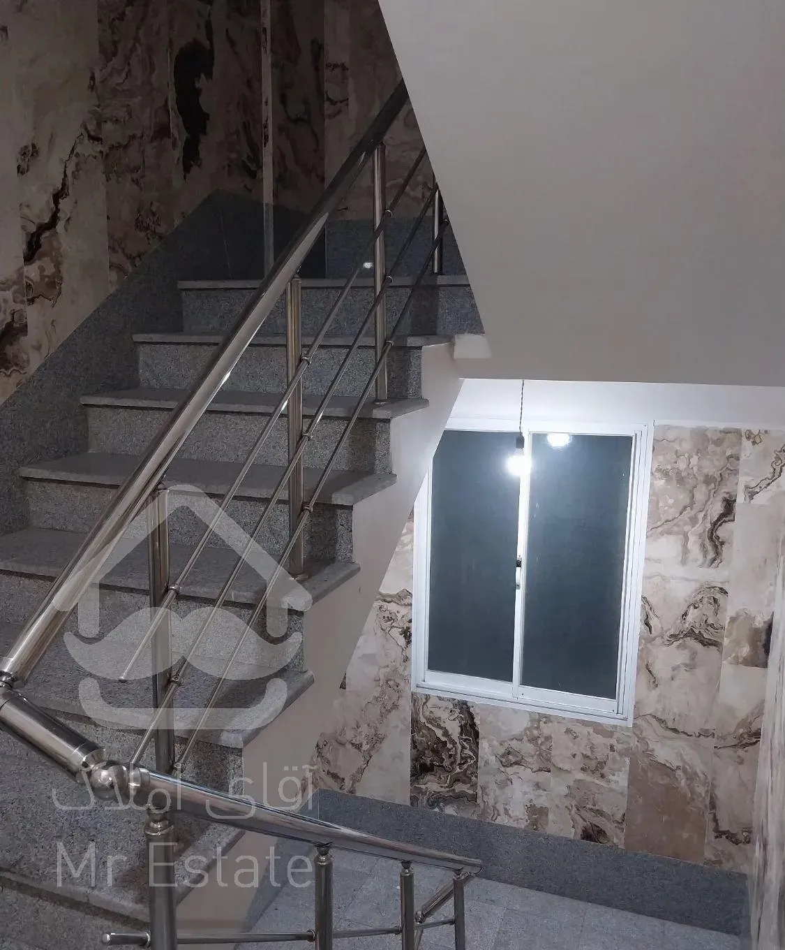 فروش آپارتمان ۱۰۳ متری ۲ خوابه در امام حسین(ع)