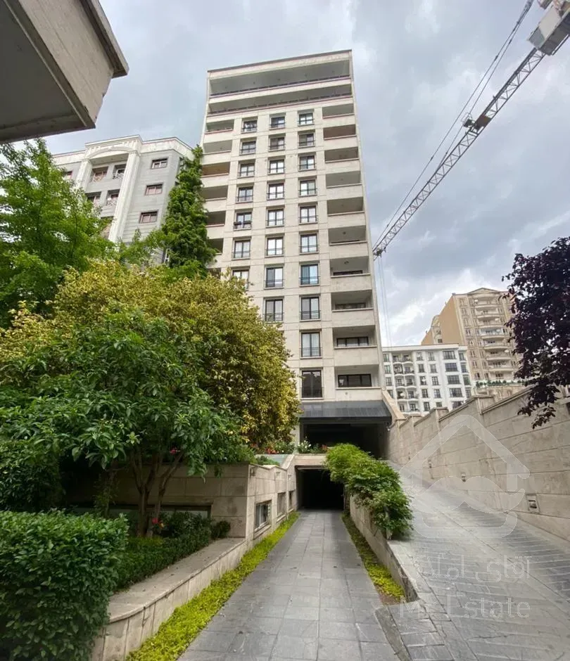 ۱۴۰ متری۳خوابه کوهساردرکه/سند بدون مشکل / زیرقیمت