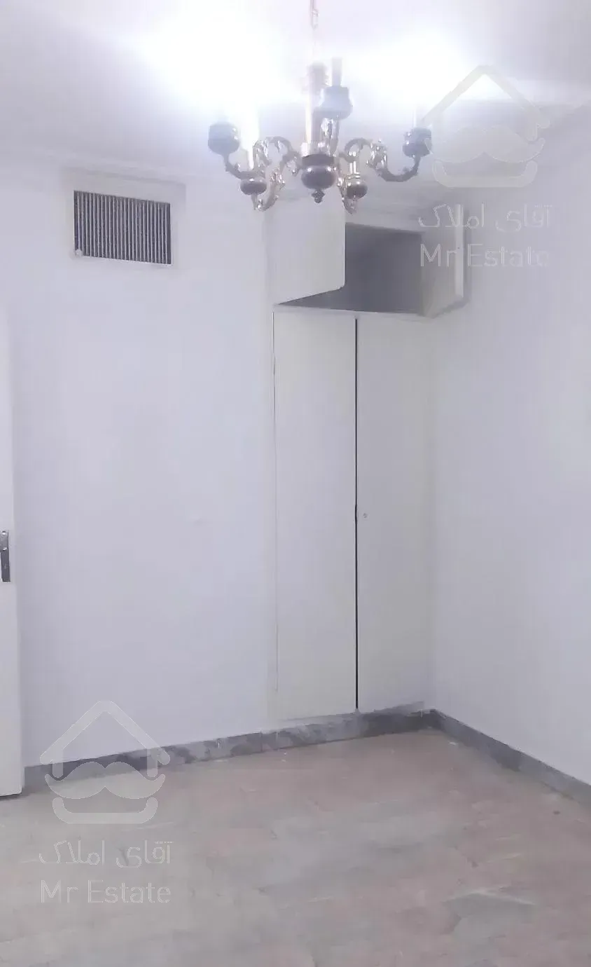 74متر دو خوابه لویزان