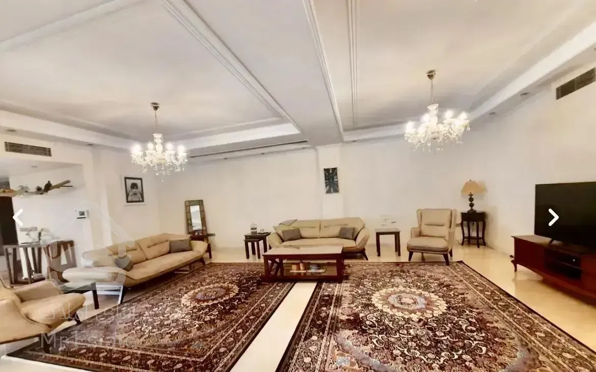 پاسداران/گلستانها/۳۰۰متر/تکواحدی/۴‌پارکینگ