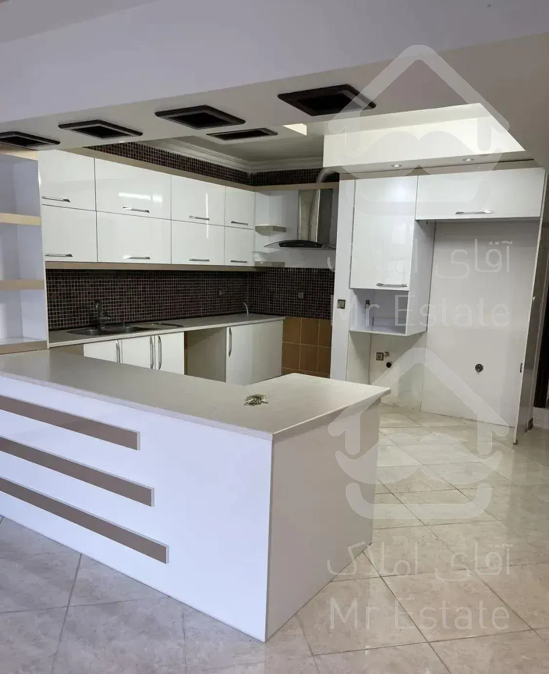 110متری/2خواب/نوساز/جنوبی