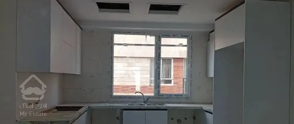 ۸۵متر /پارکینک غیر مزاحم /کلید نخورده/دو خواب