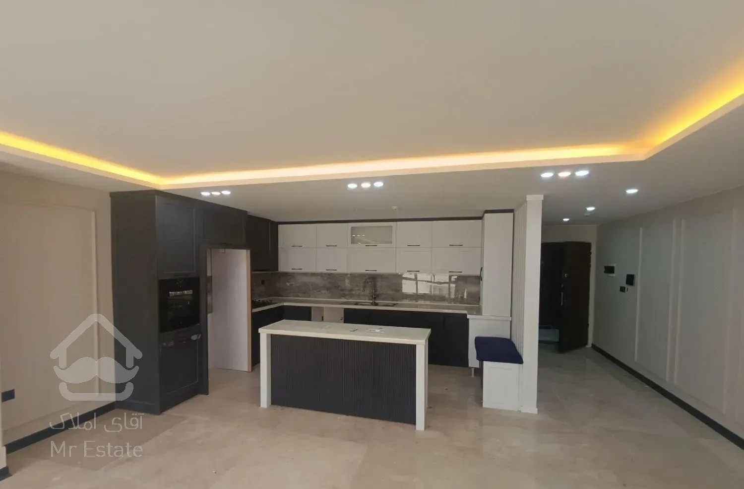 آپارتمان سه خواب شیک