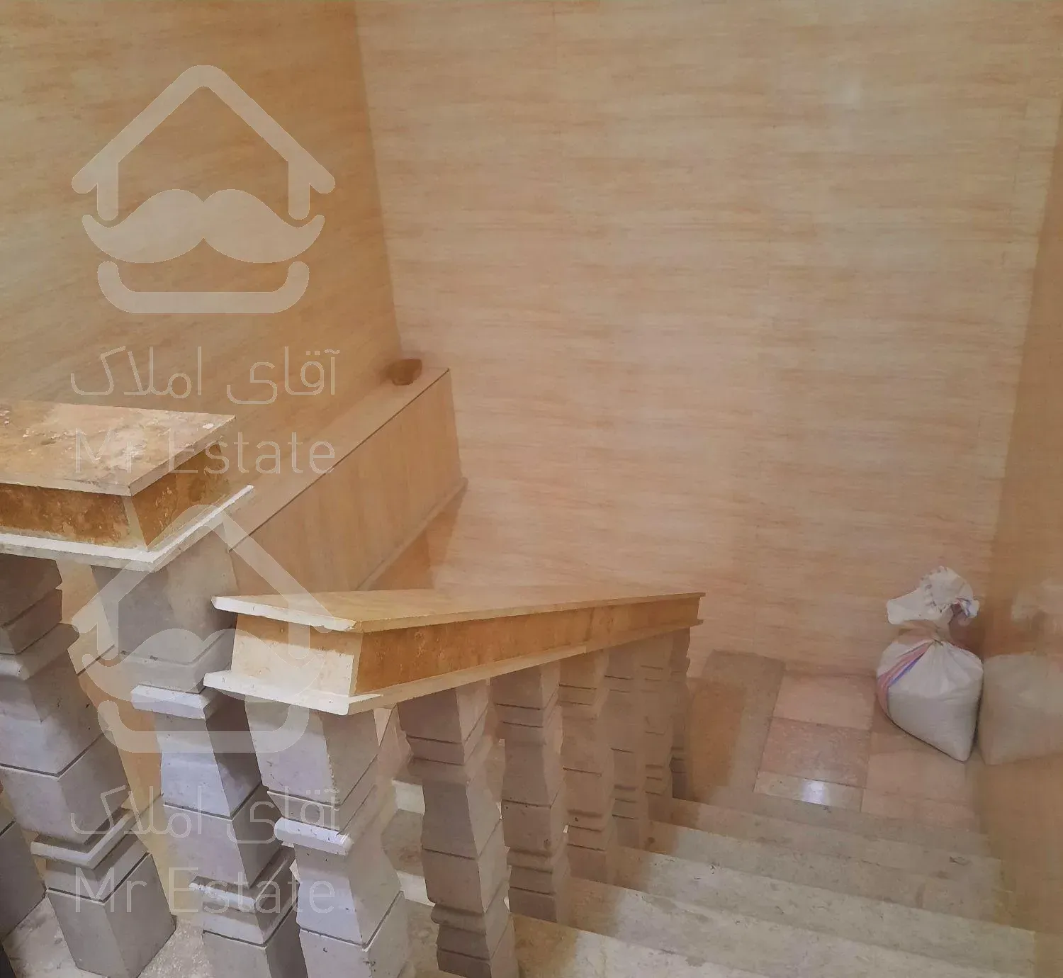 آپارتمان ۱۱۵ متر در جاده قائمشهر