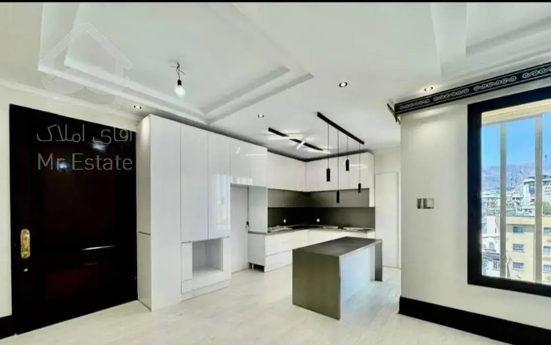 ۱۴۰ متر ۳خواب نوساز کلیدنخورده تک واحدی