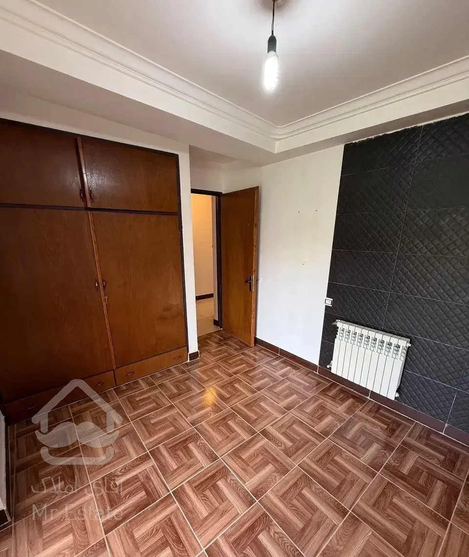 رهن آپارتمان ۱۳۰متری با آسانسور ۳ خواب در تیما