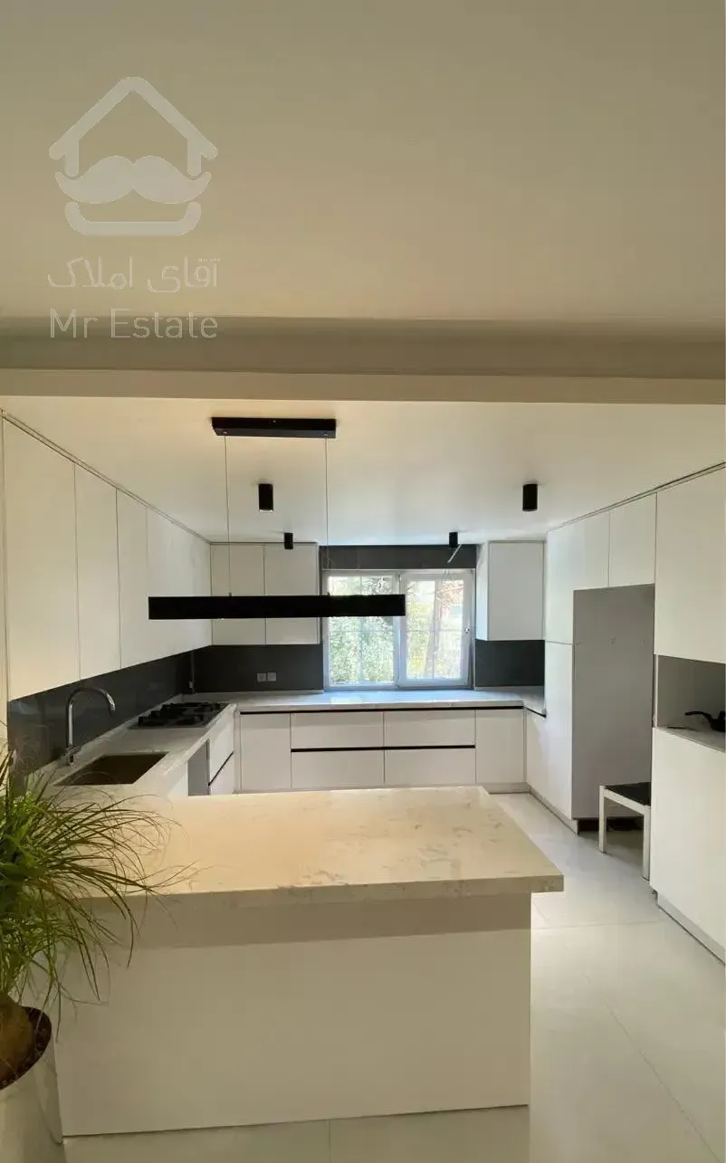 ۹۰ متر // کیکاووس // فول نوسازی