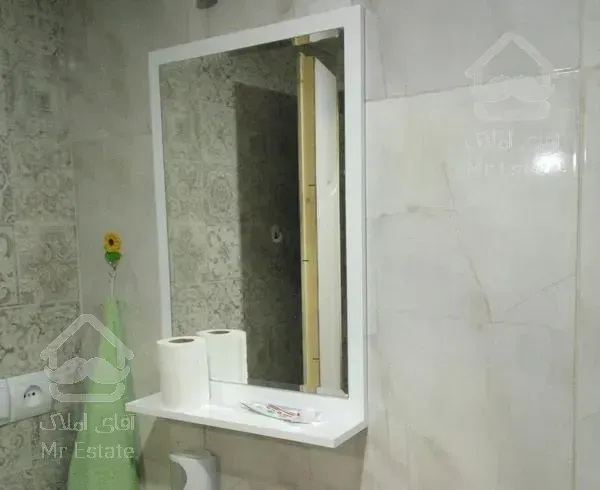 پانصد متری.دارای استخر.سنقرآباد.قابل معاوضه