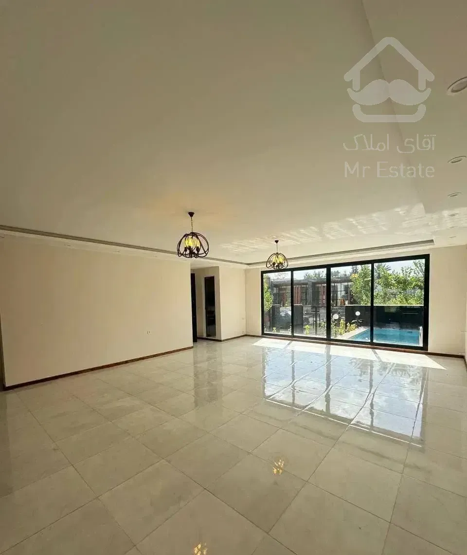 ویلا باغچه استخردار نوساز شهرکی سند تک‌برگ