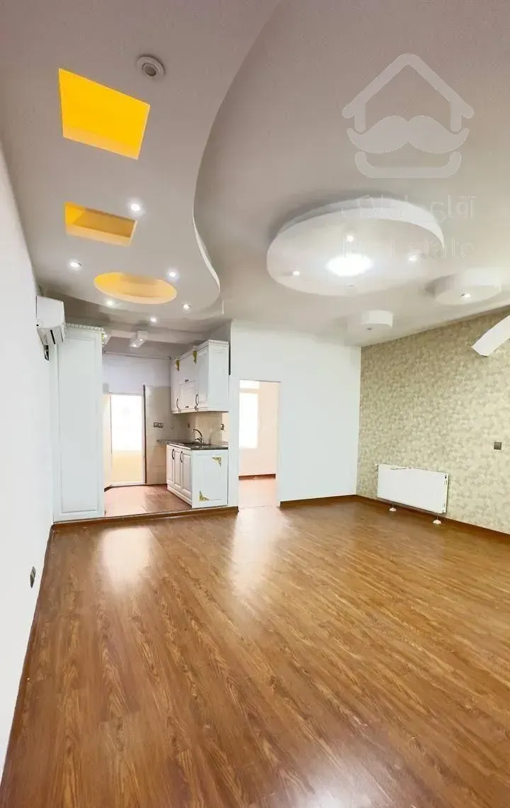 61متری /فول دیزاین/ سند تکبرگ/ رو به نما /