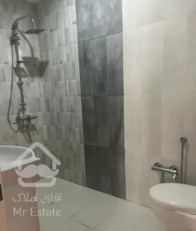 تجریش ۱۷۵ متر ۳ خواب کلید نخورده