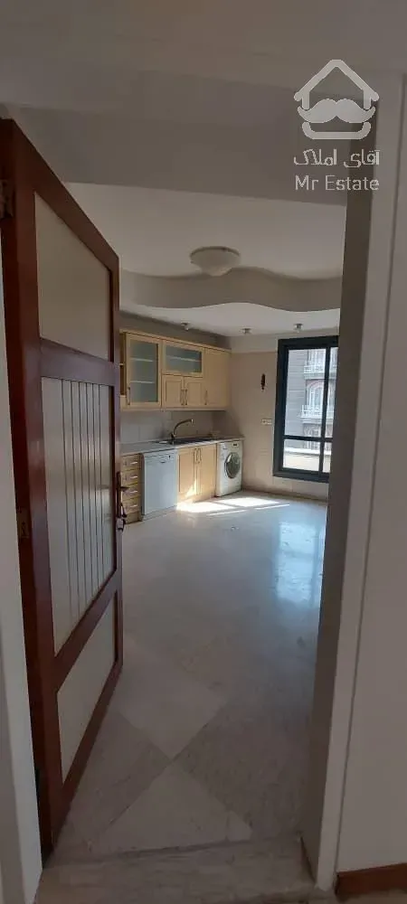 اجاره و رهن آپارتمان فرشته 200  متر شیک