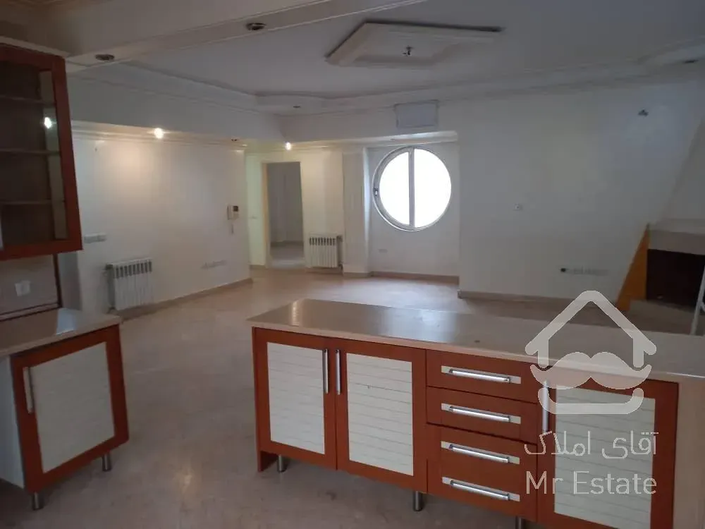 90 متر / دو خواب / مرزداران / رو به آفتاب