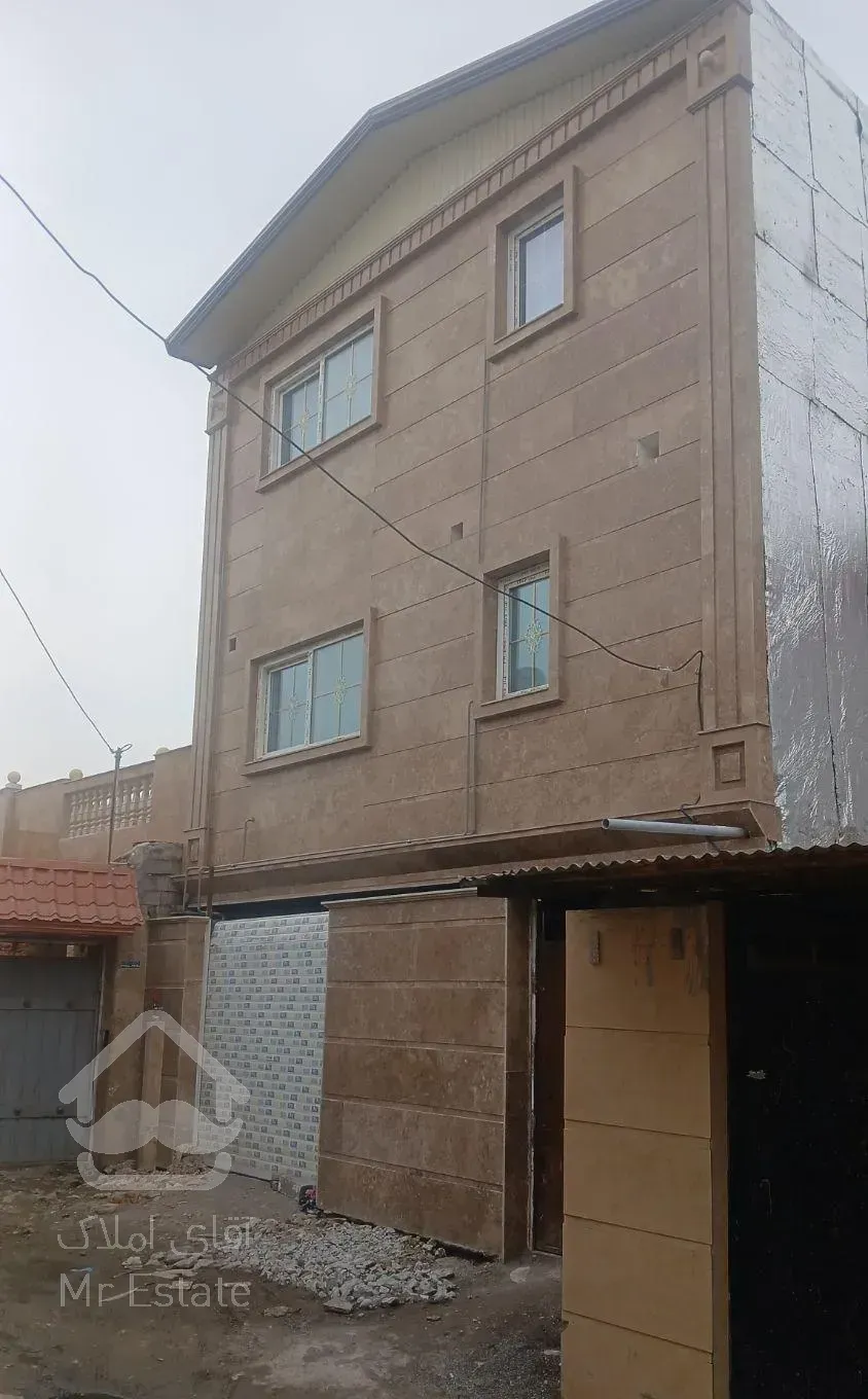 فروش خانه ویلایی ۹۰ متری ۲ خوابه دوطبقه