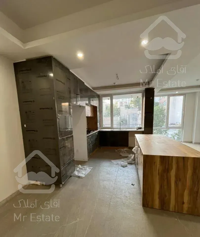 115 متر / 2 خواب / کلید نخورده / روف گاردن